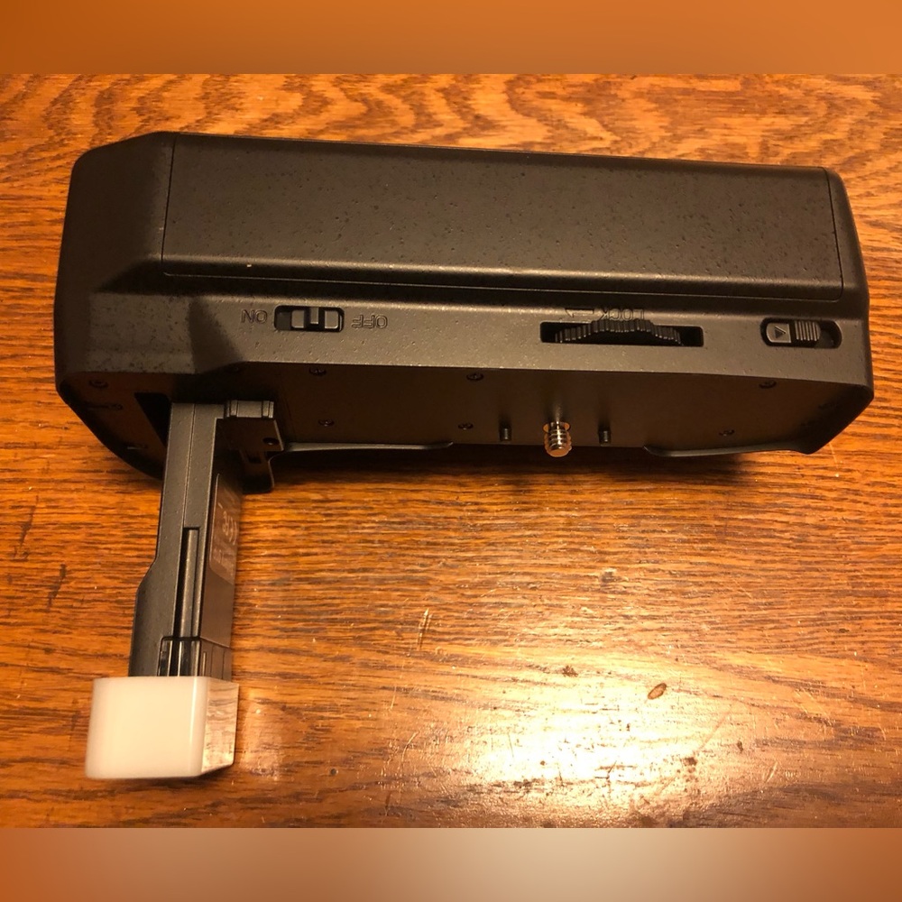 Mcoplus Battery Grip 4 Blackmagic Pocket Cinema Camera bmpcc 4K 6K CameraPocket - Picture 16 of 16
